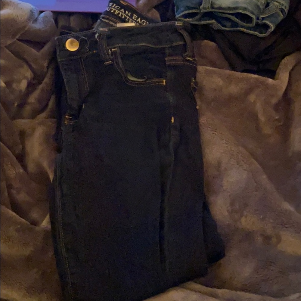 dark blue jeans
